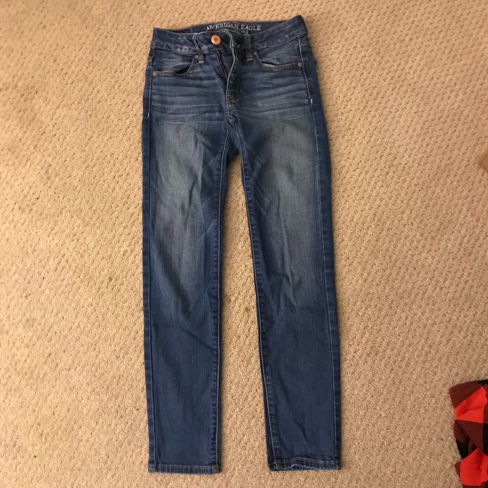 Light wash American Eagle jeans